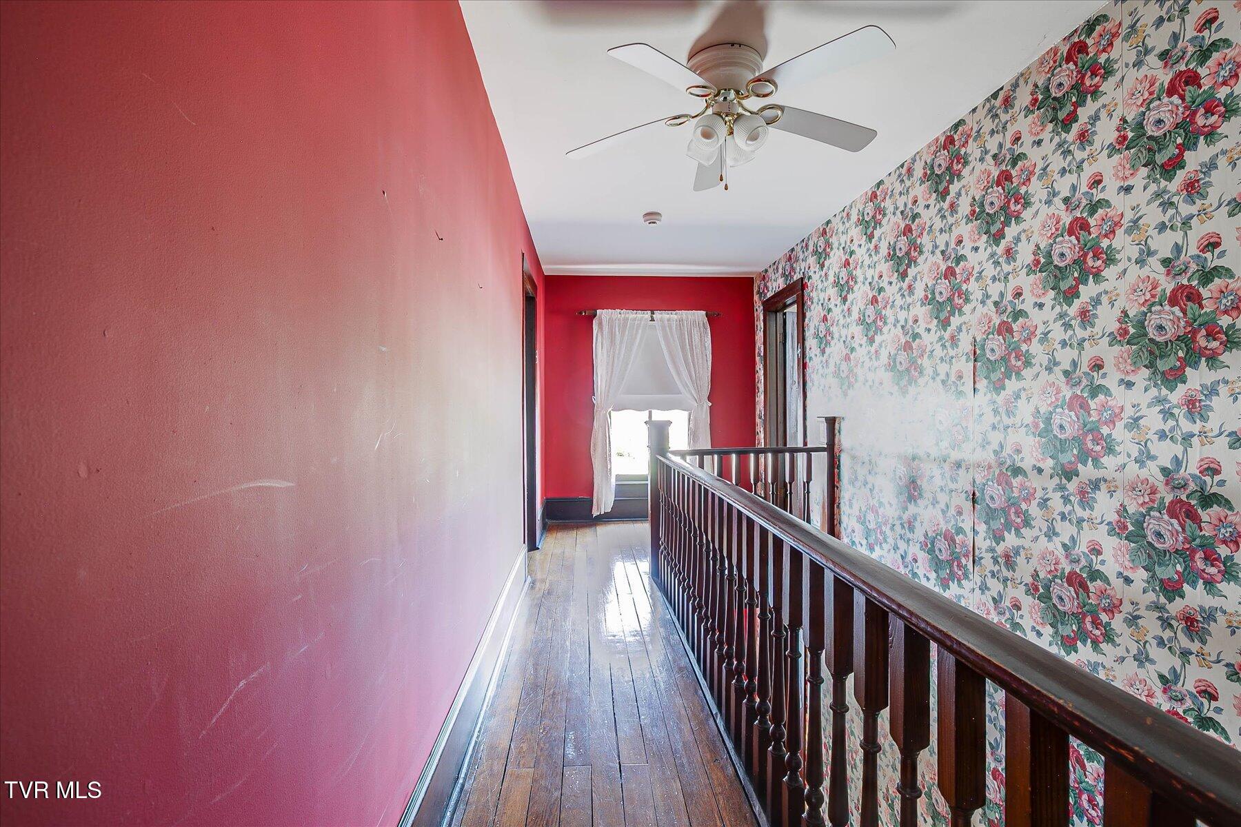 454 Cedar Street Bluff City, TN 37618 - Photo 29 of 45 29-IMG_5676454 Cedar St