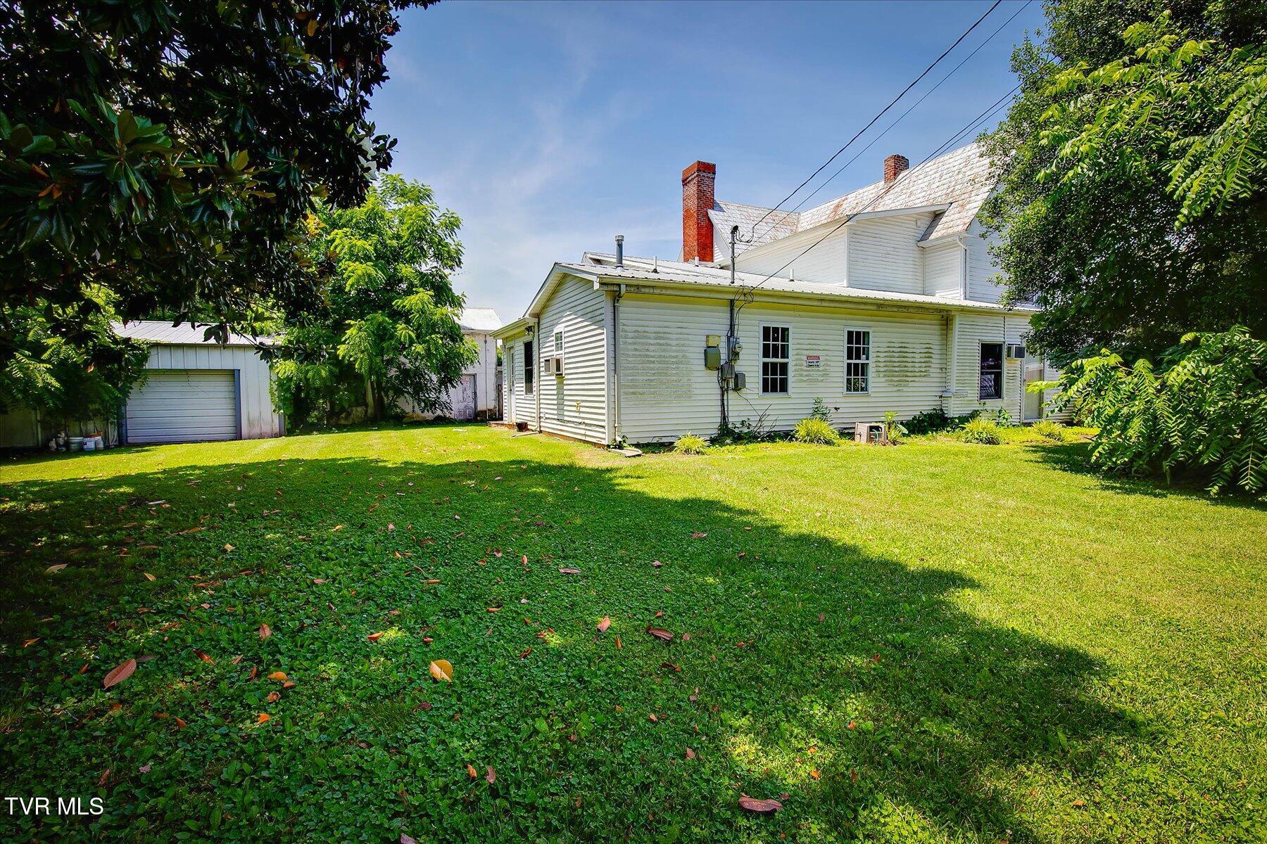 454 Cedar Street Bluff City, TN 37618 - Photo 38 of 45 40-IMG_5724454 Cedar St