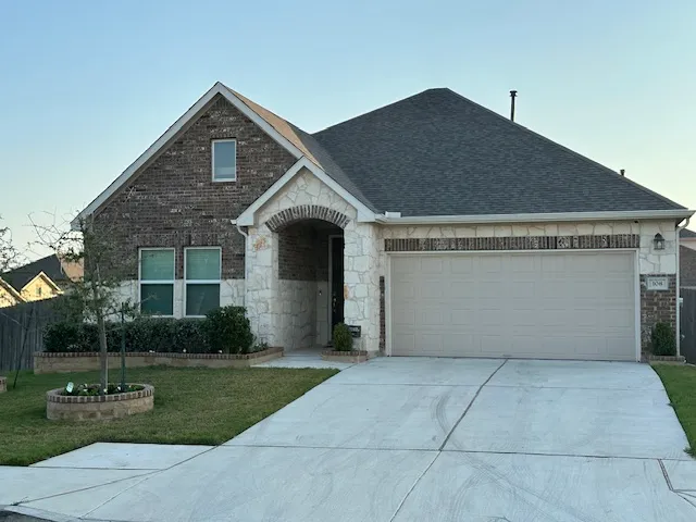 $2,250 | 108 Meadow Wood Cove, Georgetown, TX 78626