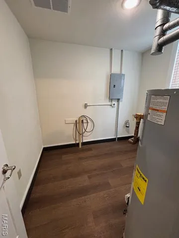 $232,900 | 404-406 Flower Street, Waterloo, IL 62298