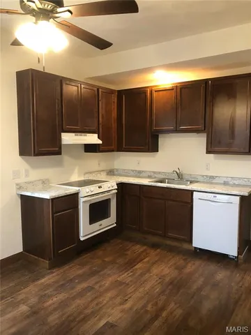 $232,900 | 404-406 Flower Street, Waterloo, IL 62298