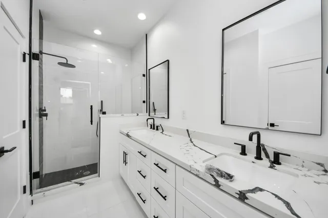 $329,990 | 5029 Broom Street, Unit B, Houston, TX 77092