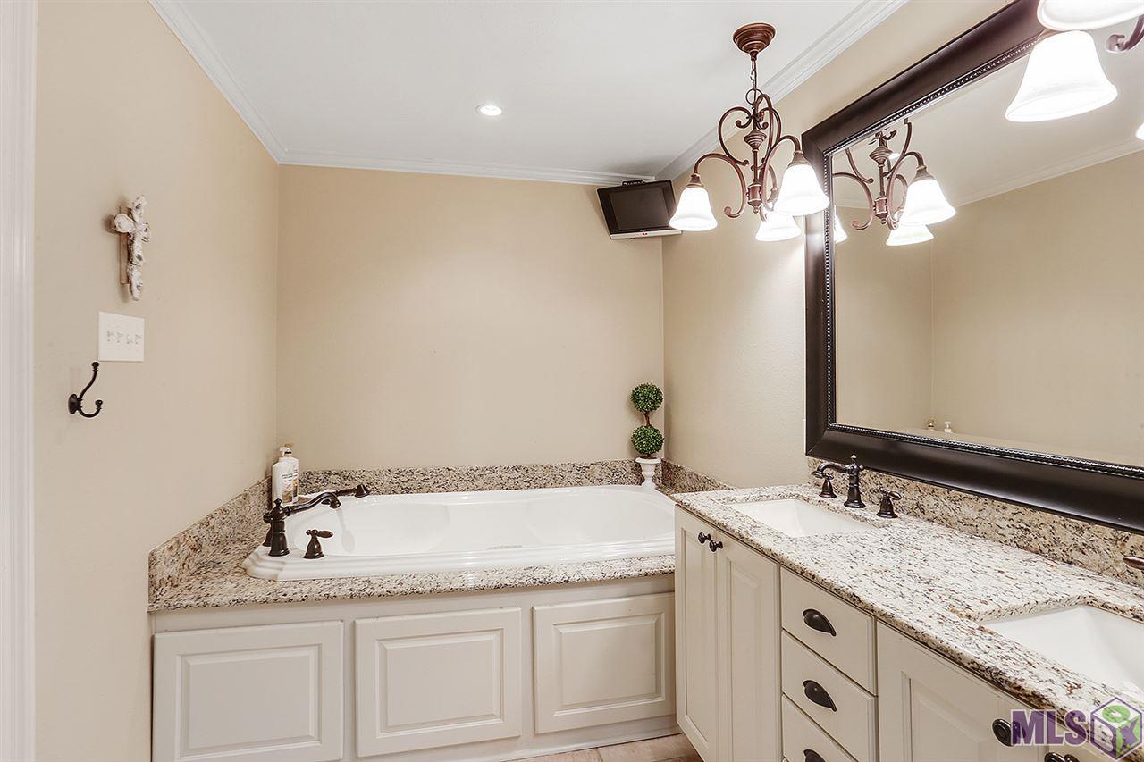 4616 Pine Ridge Drive Baton Rouge, LA 70809 - Photo 15 of 17 Gallery Image 15
