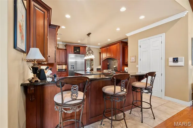 $875,000 | 328 Kathie Drive, Charleston, MO 63834