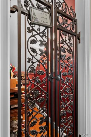 $875,000 | 328 Kathie Drive, Charleston, MO 63834