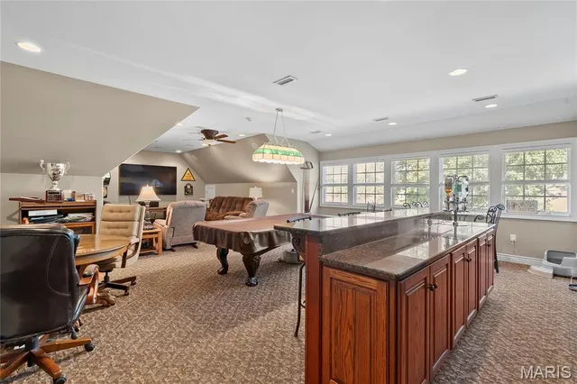 $875,000 | 328 Kathie Drive, Charleston, MO 63834