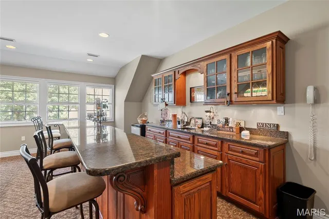 $875,000 | 328 Kathie Drive, Charleston, MO 63834