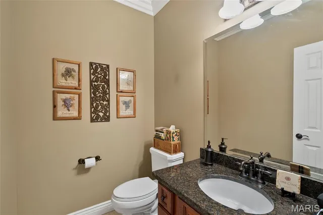 $875,000 | 328 Kathie Drive, Charleston, MO 63834