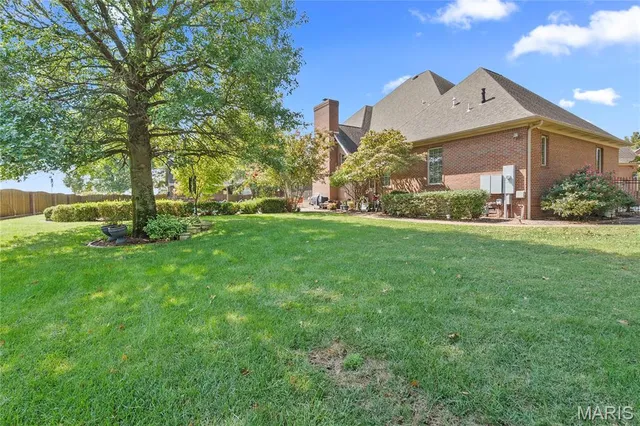 $875,000 | 328 Kathie Drive, Charleston, MO 63834