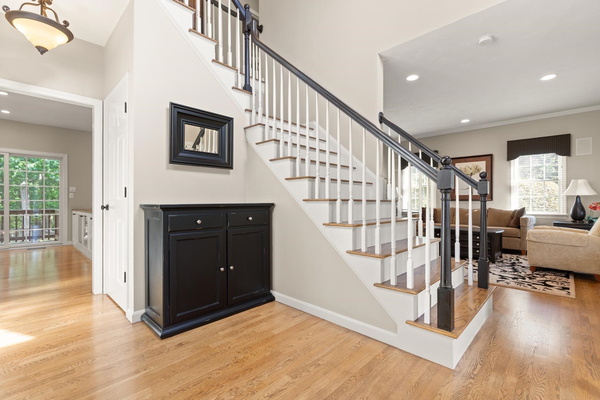 19 Acorn Road Easton, MA 02356 - Photo 4 of 38 Gallery Image 4