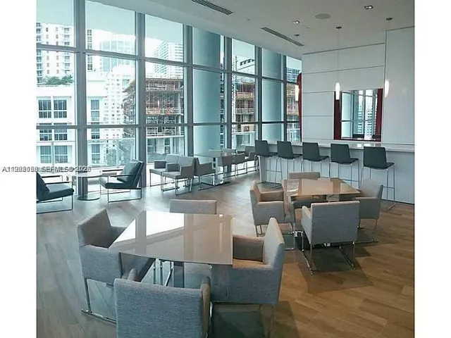 $3,700 | 1100 South Miami Avenue, Unit 3502, Miami, FL 33130