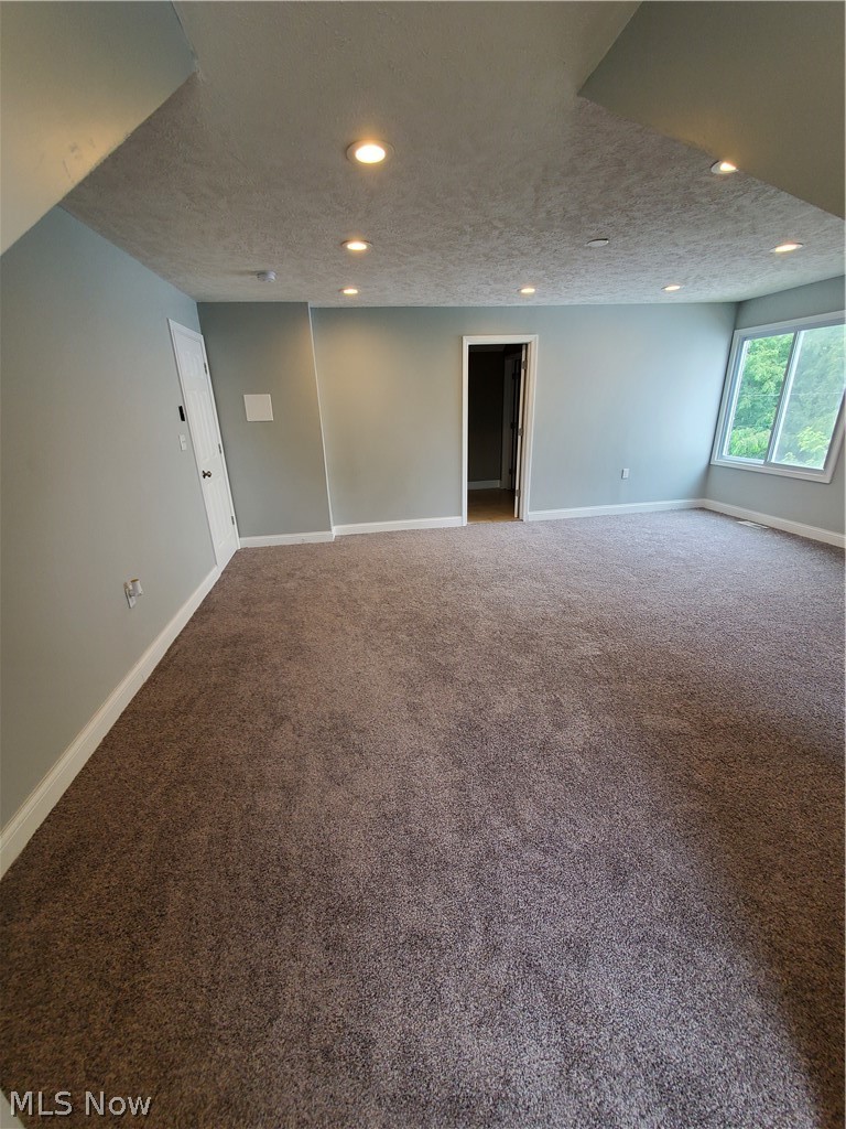 1412 Plainfield Road Cleveland, OH 44121 - Photo 14 of 26