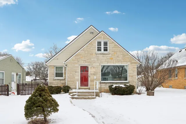 $325,000 | 3040 North 83rd Street, Milwaukee, WI 53222