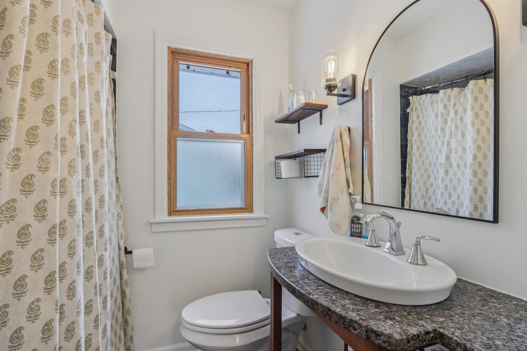 3040 North 83rd Street Milwaukee, WI 53222 - Photo 17 of 46