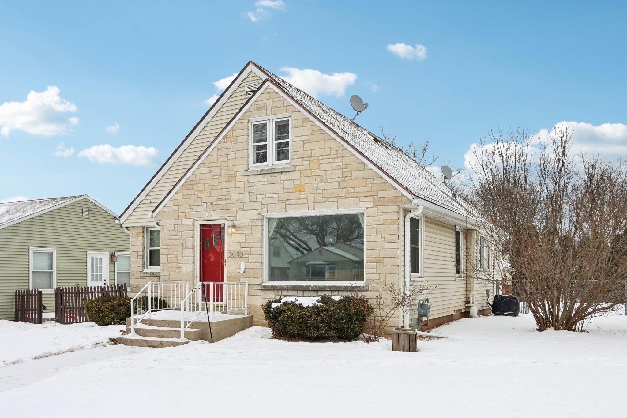 3040 North 83rd Street Milwaukee, WI 53222 - Photo 2 of 46