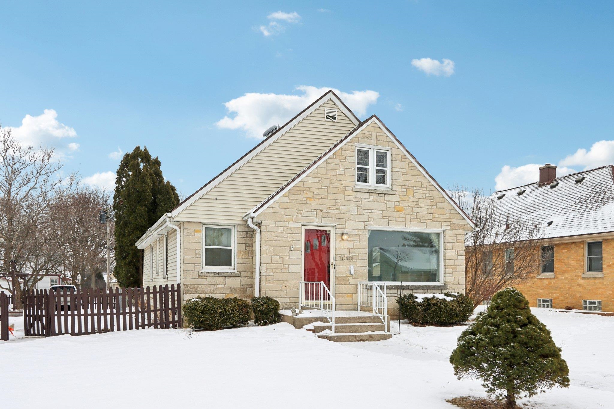 3040 North 83rd Street Milwaukee, WI 53222 - Photo 3 of 46