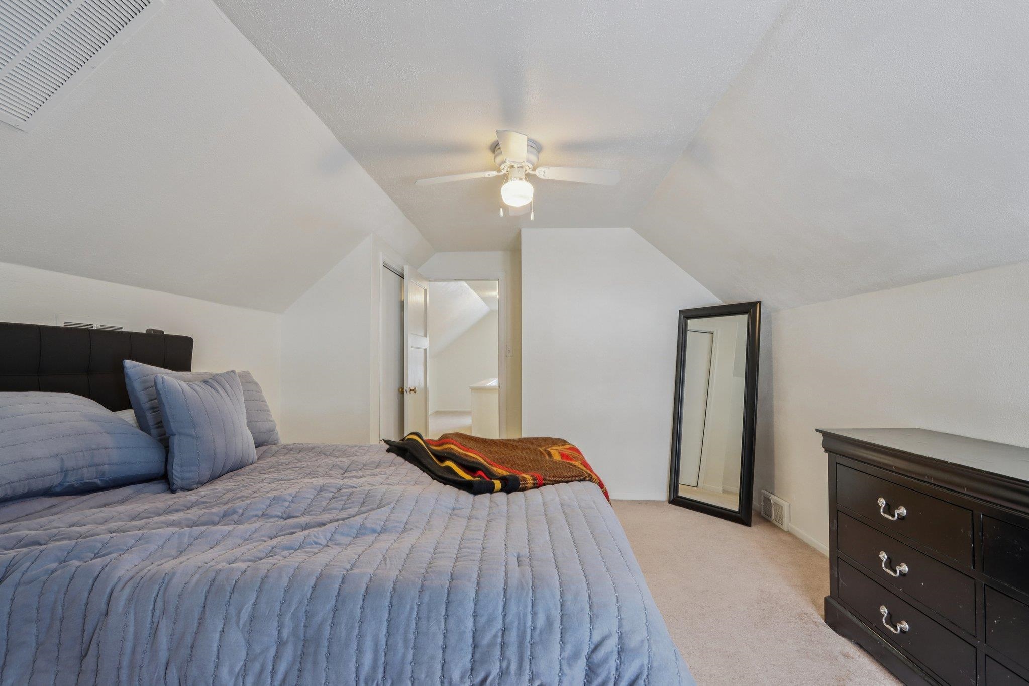 3040 North 83rd Street Milwaukee, WI 53222 - Photo 31 of 46