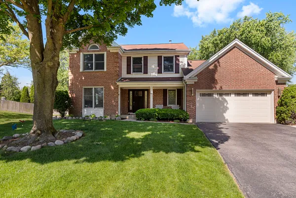 $649,900 | 1118 Highland Grove Drive, Buffalo Grove, IL 60089
