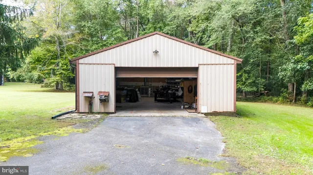 $499,000 | 519 Marshyhope Road, Felton, DE 19943