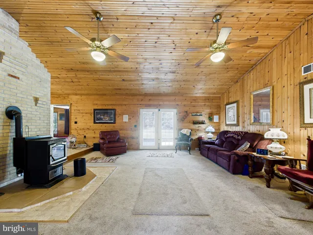 $499,000 | 519 Marshyhope Road, Felton, DE 19943