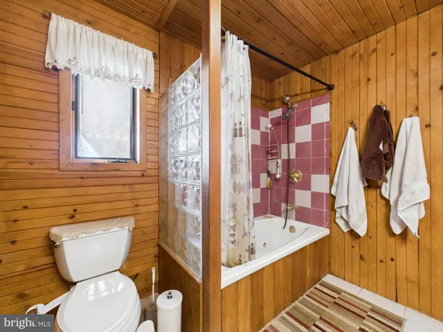 $499,000 | 519 Marshyhope Road, Felton, DE 19943