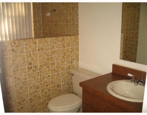 4333 Northwest 27th Avenue Boca Raton, FL 33434 - Photo 10 of 13 Additional Photo
