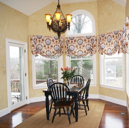 53 Fox Run Road Bolton, MA 01740 - Photo 9 of 25 Gallery Image 9