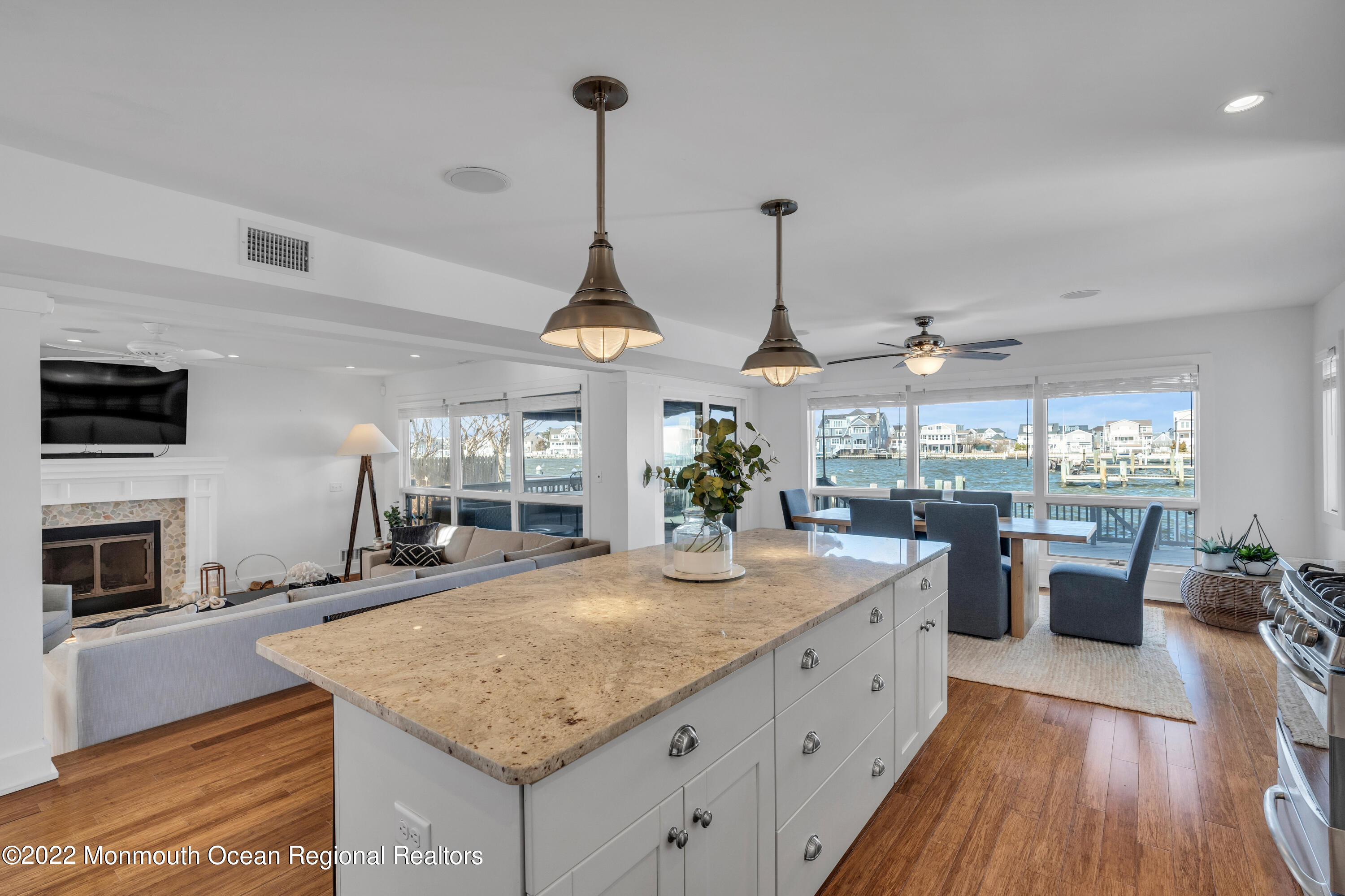 254 Harbor Court Lavallette, NJ 08735 - Photo 11 of 44 10