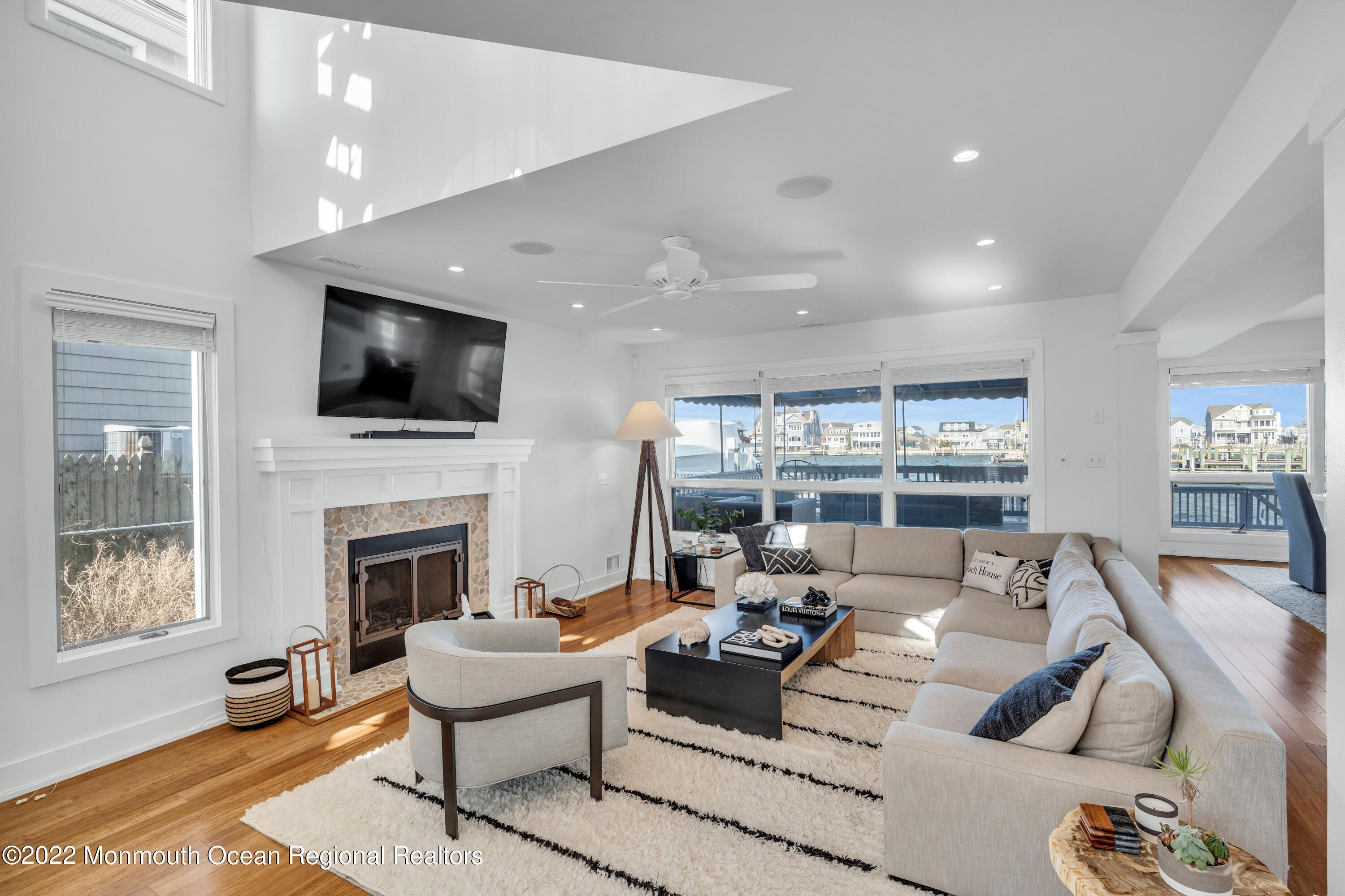 254 Harbor Court Lavallette, NJ 08735 - Photo 4 of 44 3