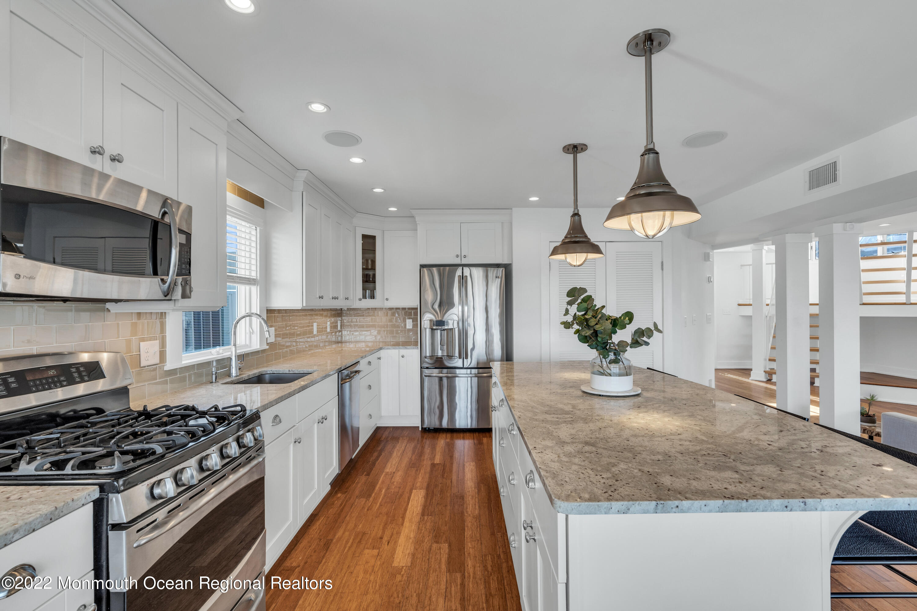 254 Harbor Court Lavallette, NJ 08735 - Photo 10 of 44 9