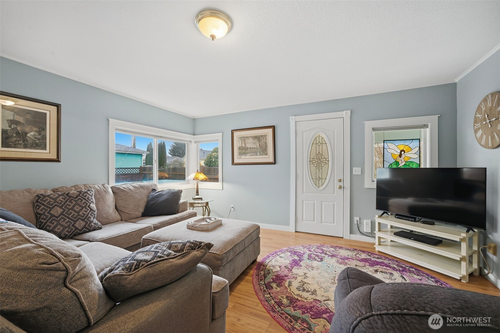 0 Jennings Street Sedro-Woolley, WA 98284 - Photo 2 of 40 a living room with furniture and a flat screen tv