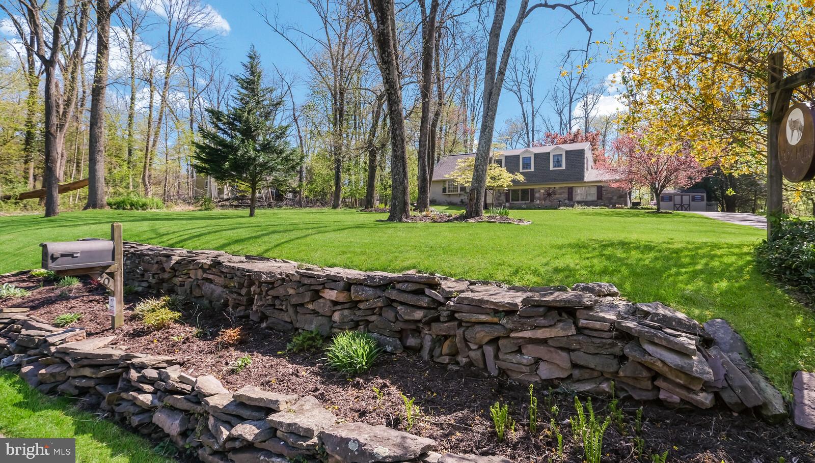 30 Rohiwee Road Ivyland, PA 18974 - Photo 1 of 48