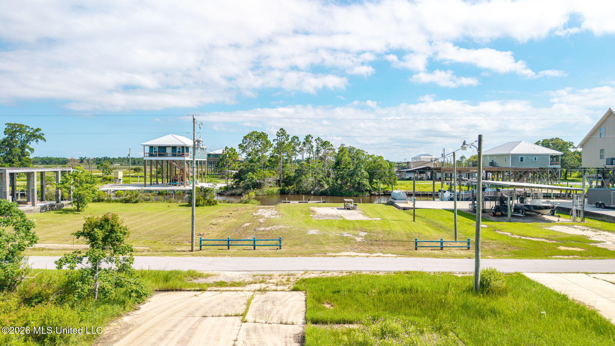 10085 West Gulf Road Bay St. Louis, MS 39520 - Photo 4 of 18 6-web-or-mls-DJI_20260611155958_0114_D-E