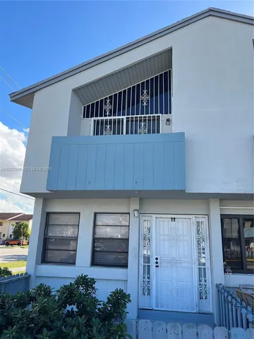 $2,500 | 5800 West 18th Avenue, Unit 4064, Hialeah, FL 33012