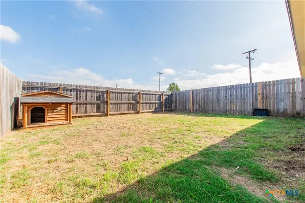 $1,275 | 502 Sladecek Drive, Unit A, Killeen, TX 76542