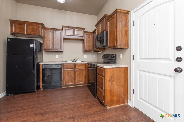 $1,275 | 502 Sladecek Drive, Unit A, Killeen, TX 76542