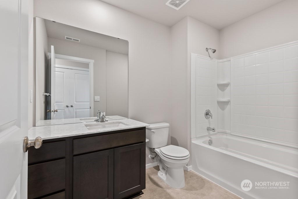 1328 Southwest Pendleton Way, Unit 159 Port Orchard, WA 98367 - Photo 15 of 27 Gallery Image 15