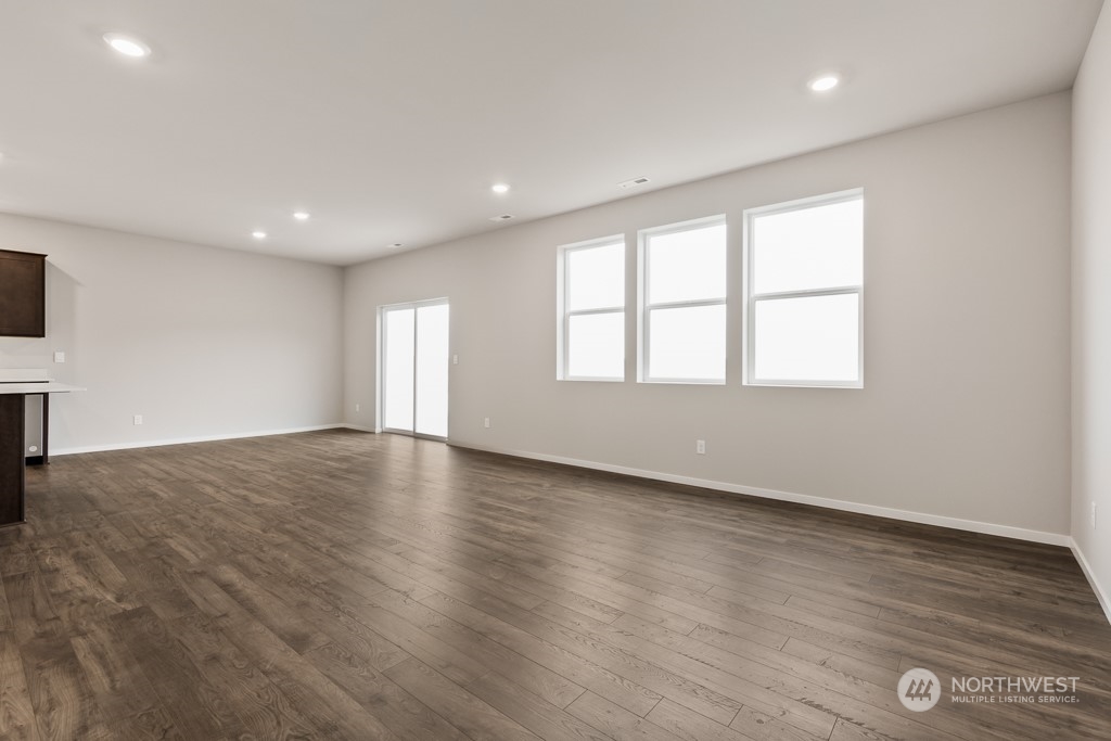 1328 Southwest Pendleton Way, Unit 159 Port Orchard, WA 98367 - Photo 6 of 27 Gallery Image 6