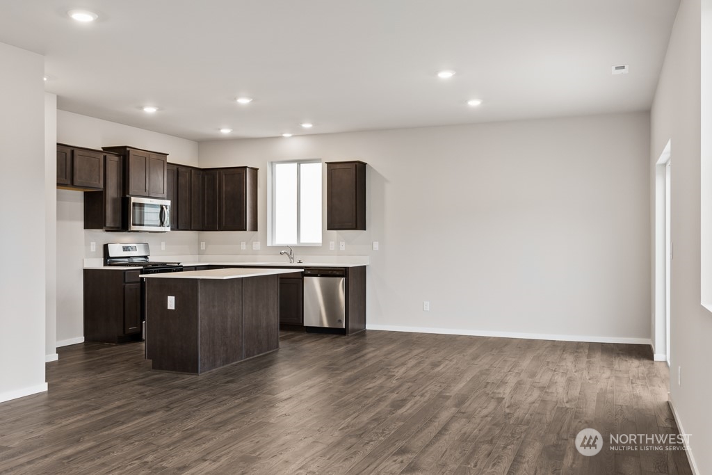 1328 Southwest Pendleton Way, Unit 159 Port Orchard, WA 98367 - Photo 8 of 27 Gallery Image 8