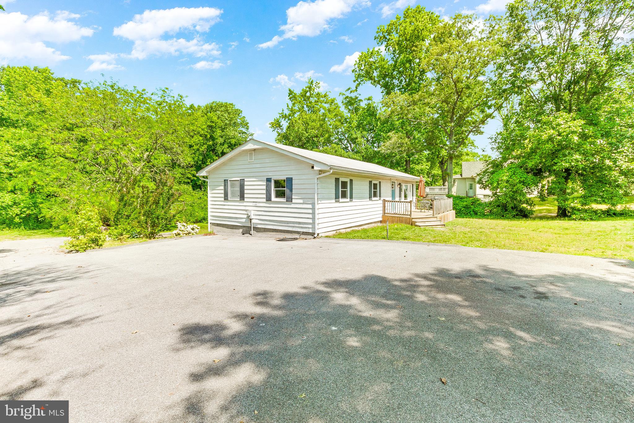 65 Adelina Road Prince Frederick, MD 20678 - Photo 8 of 55