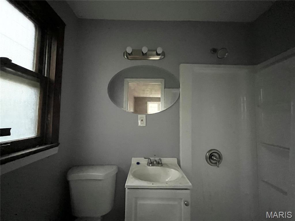 2721 Old Hanley Road St. Louis, MO 63114 - Photo 3 of 4