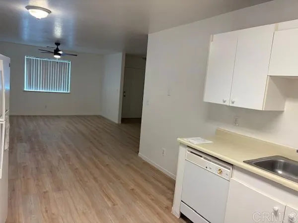 $1,170 | 2600 Olympic Avenue, Unit 30, Corcoran, CA 93212