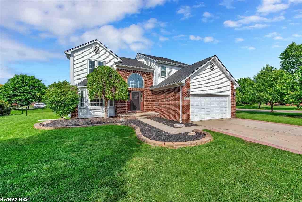 28391 Gamble Road New Baltimore, MI 48047 - Photo 2 of 30 50076335-1.JPG