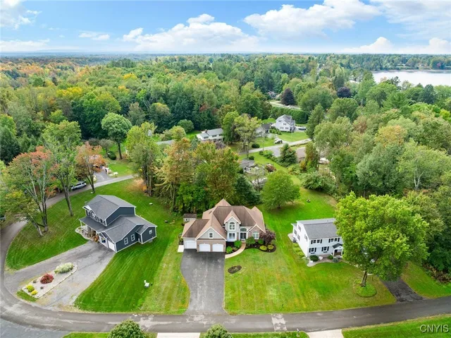 $659,900 | 8642 Teugega Point Road, Western, NY 13440