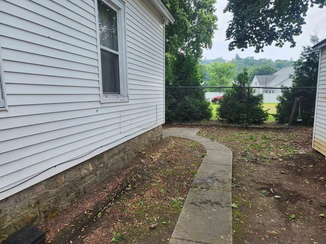 $215,000 | 317 Pleasant Street, Bennington, VT 05201