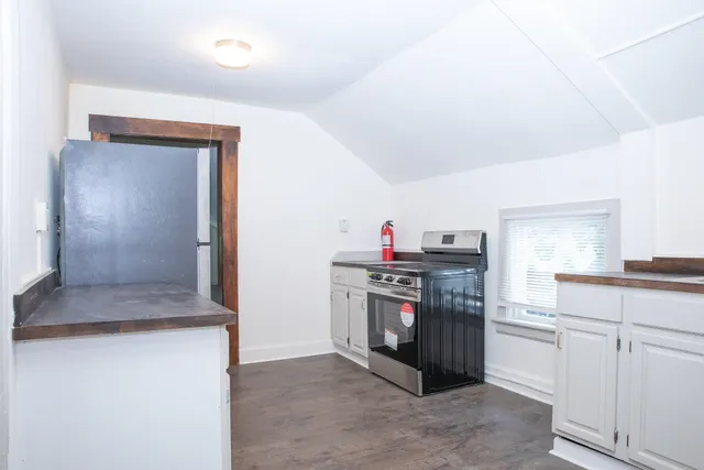 $215,000 | 317 Pleasant Street, Bennington, VT 05201