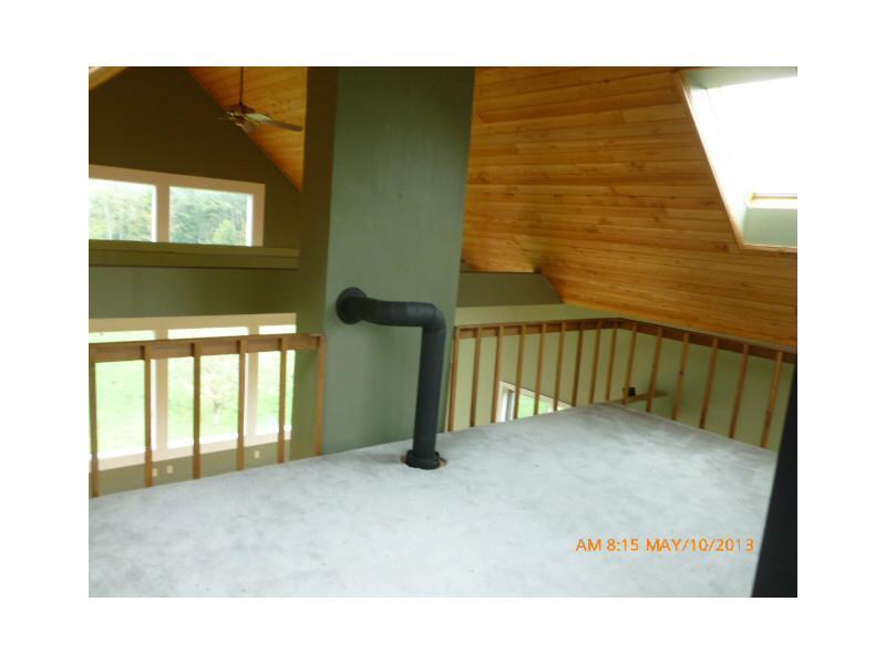 10 Orchard Road Parsonsfield, ME 04047 - Photo 11 of 20 Den/Family/Great Room.
