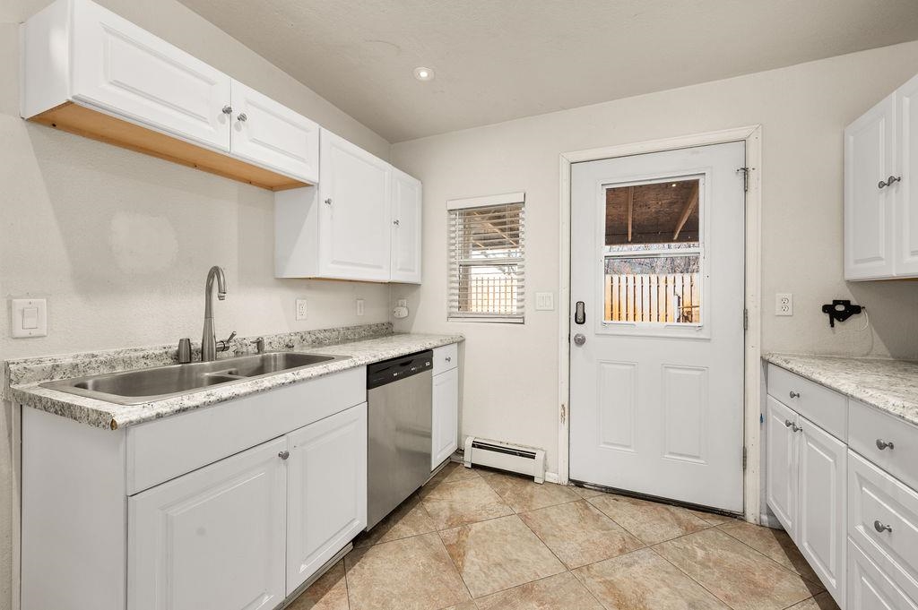 332 Lake Road Grand Junction, CO 81507 - Photo 7 of 42