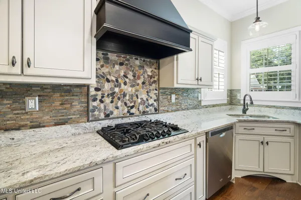 $499,000 | 4721 Pleasant Breeze Drive, Olive Branch, MS 38654