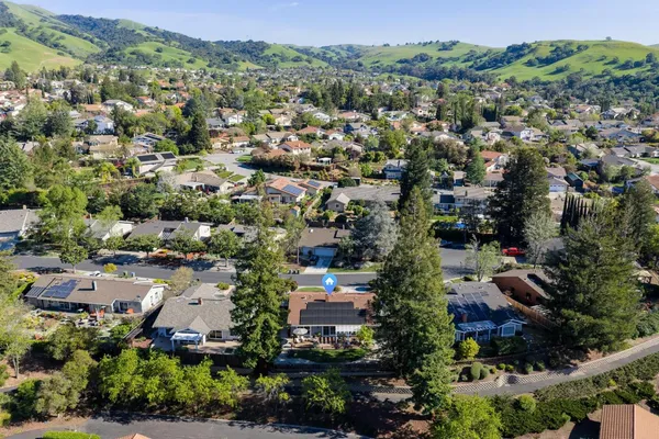 $1,398,000 | 8325 Pinotage Court, San Jose, CA 95135